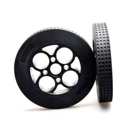 Paire de roues en caoutchouc de dimensions 136×24mm