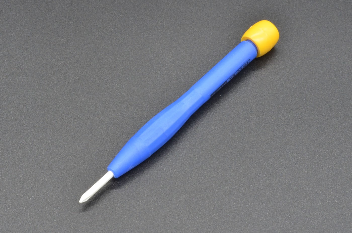 Ceramic Screwdriver - Phillips PH1.7 YR-034H