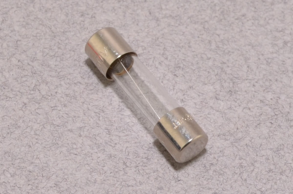 5mm 250V 3A Fuse