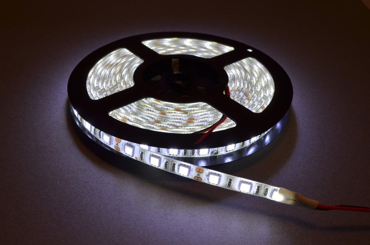 White LED Strip Light - 5M
