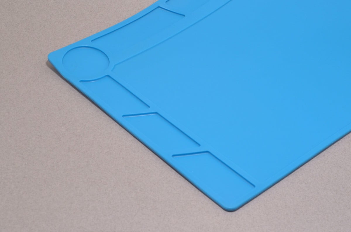 Insulated Silicone Soldering &amp; Rework Mat