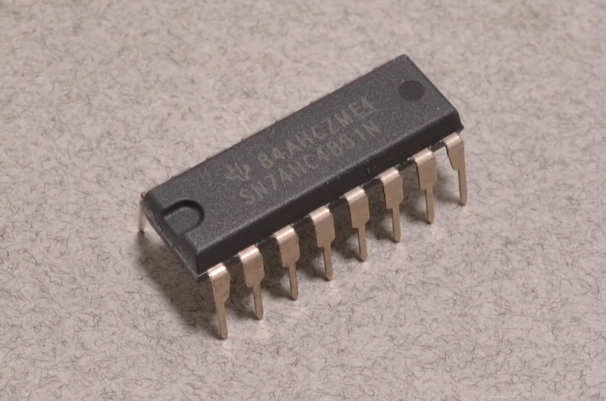1x8 Mux / Demux