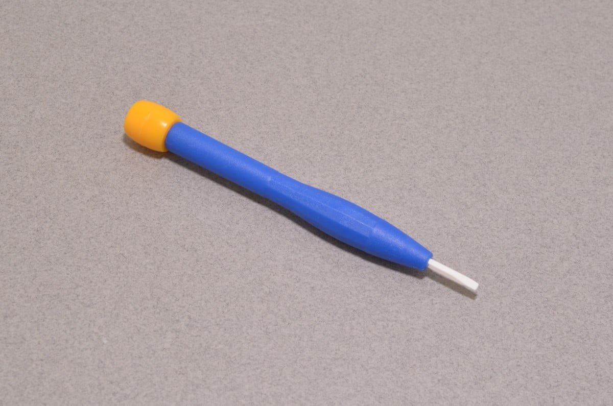 Ceramic Screwdriver - Flat 2.5mm YR-034F
