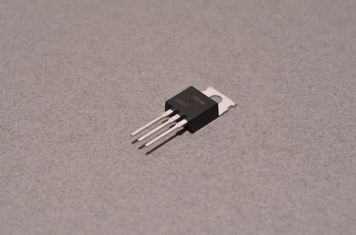 Voltage Regulator - Adjustable