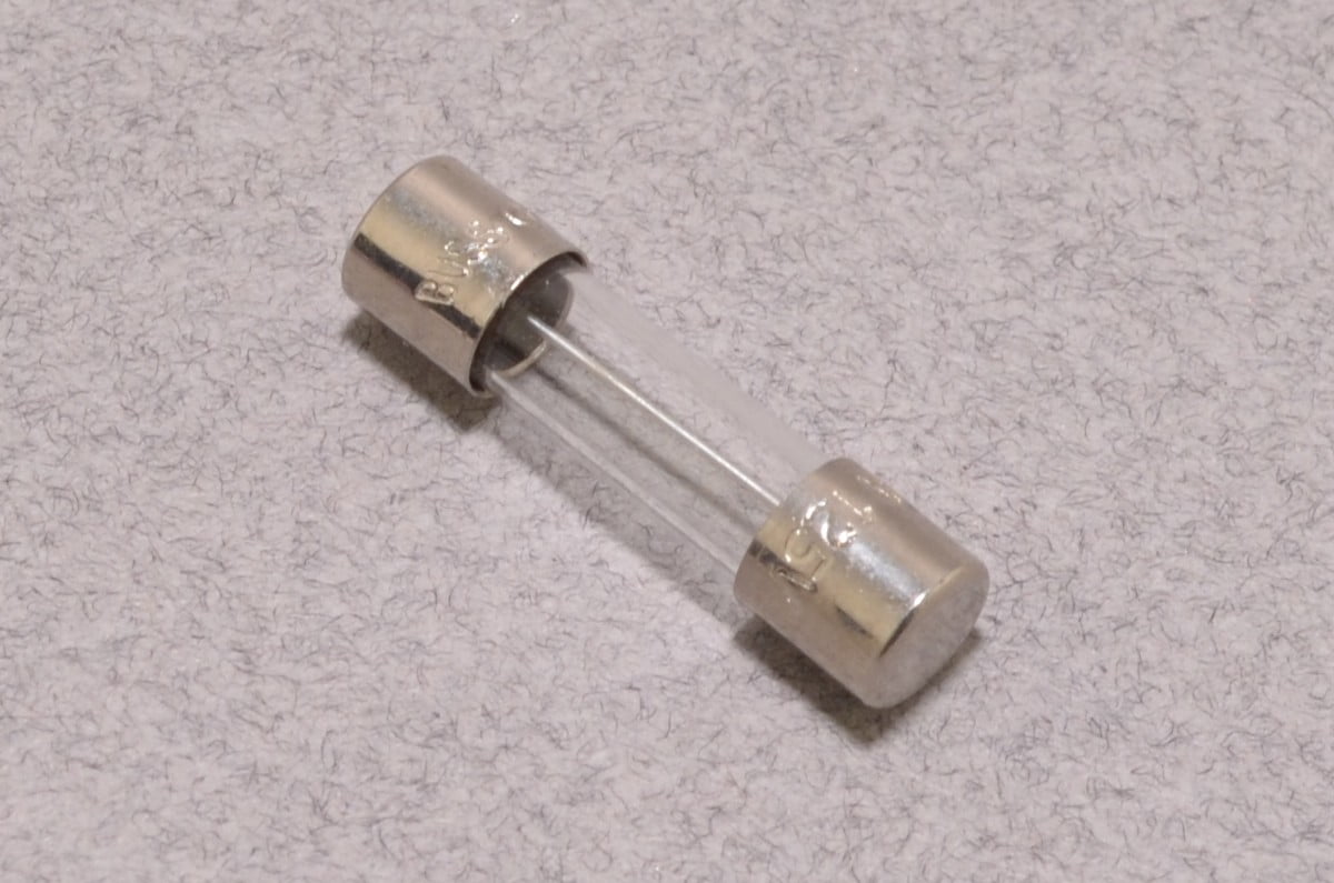 5mm 125V 15A Fuse