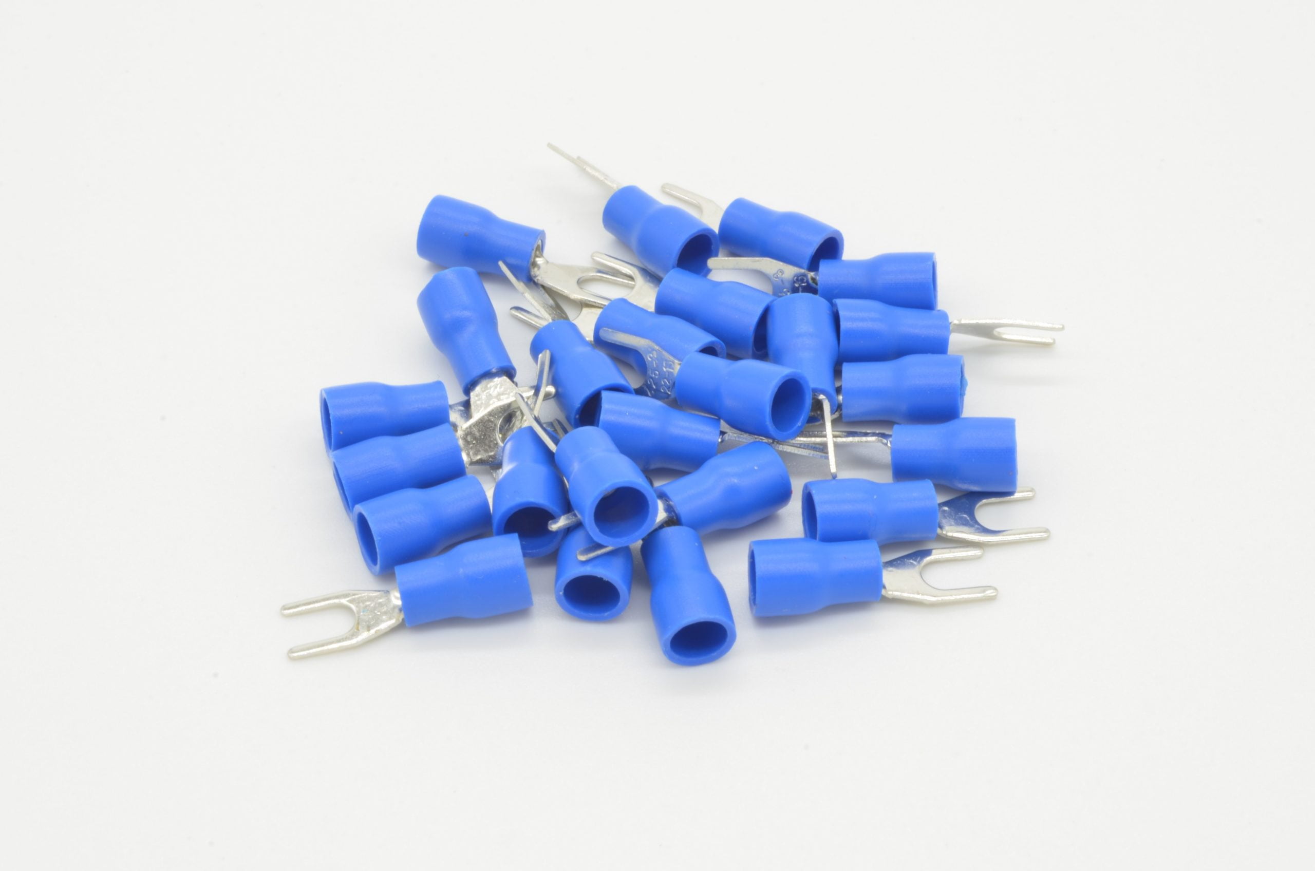 16 - 22AWG Terminal Fork - Blue (25 Pack)