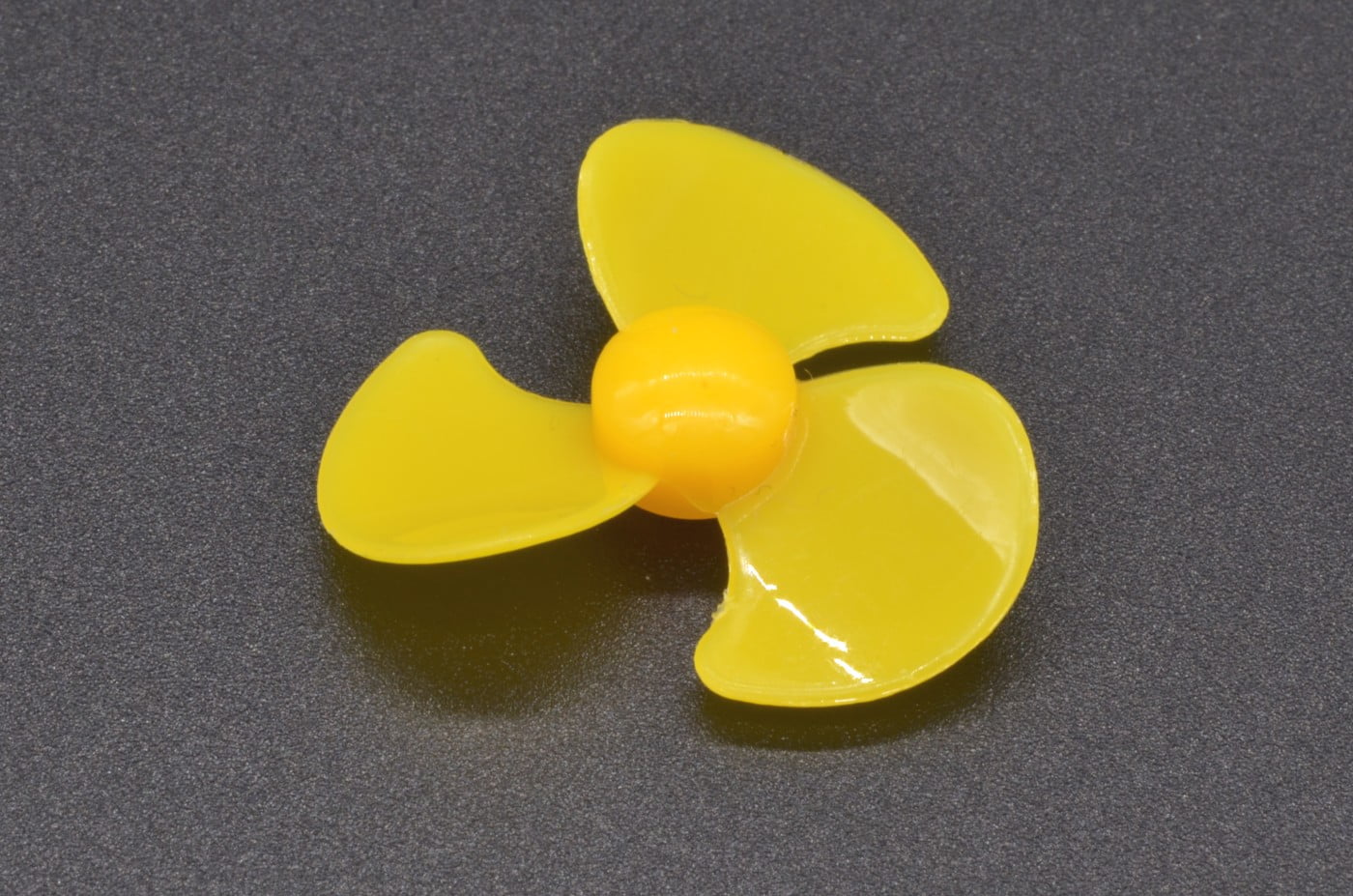30mm Three Blade Propeller - Yellow