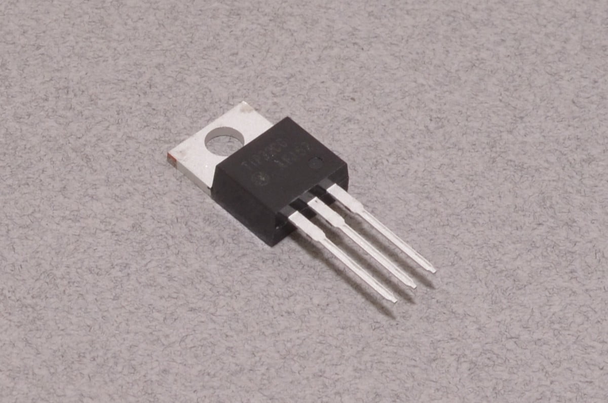 TIP32C Transistor