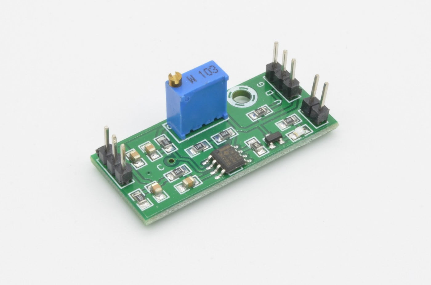 LM393 Voltage Comparator