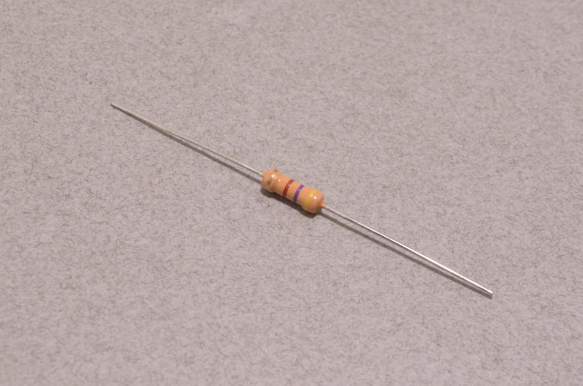 470 Ohm Resistor - 1/2W