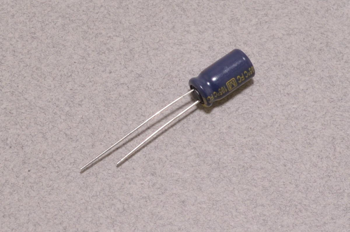100uF 25V Capacitor