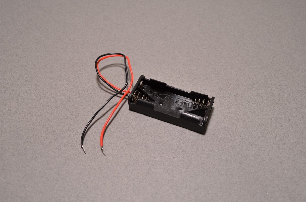 2 x AAA Battery Case - Basic