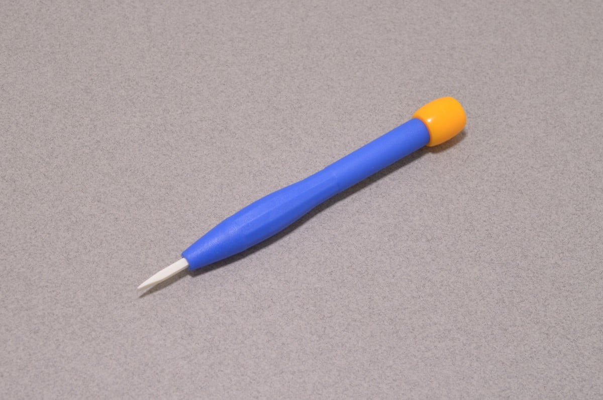 Ceramic Screwdriver - Flat 1.8mm YR-034C