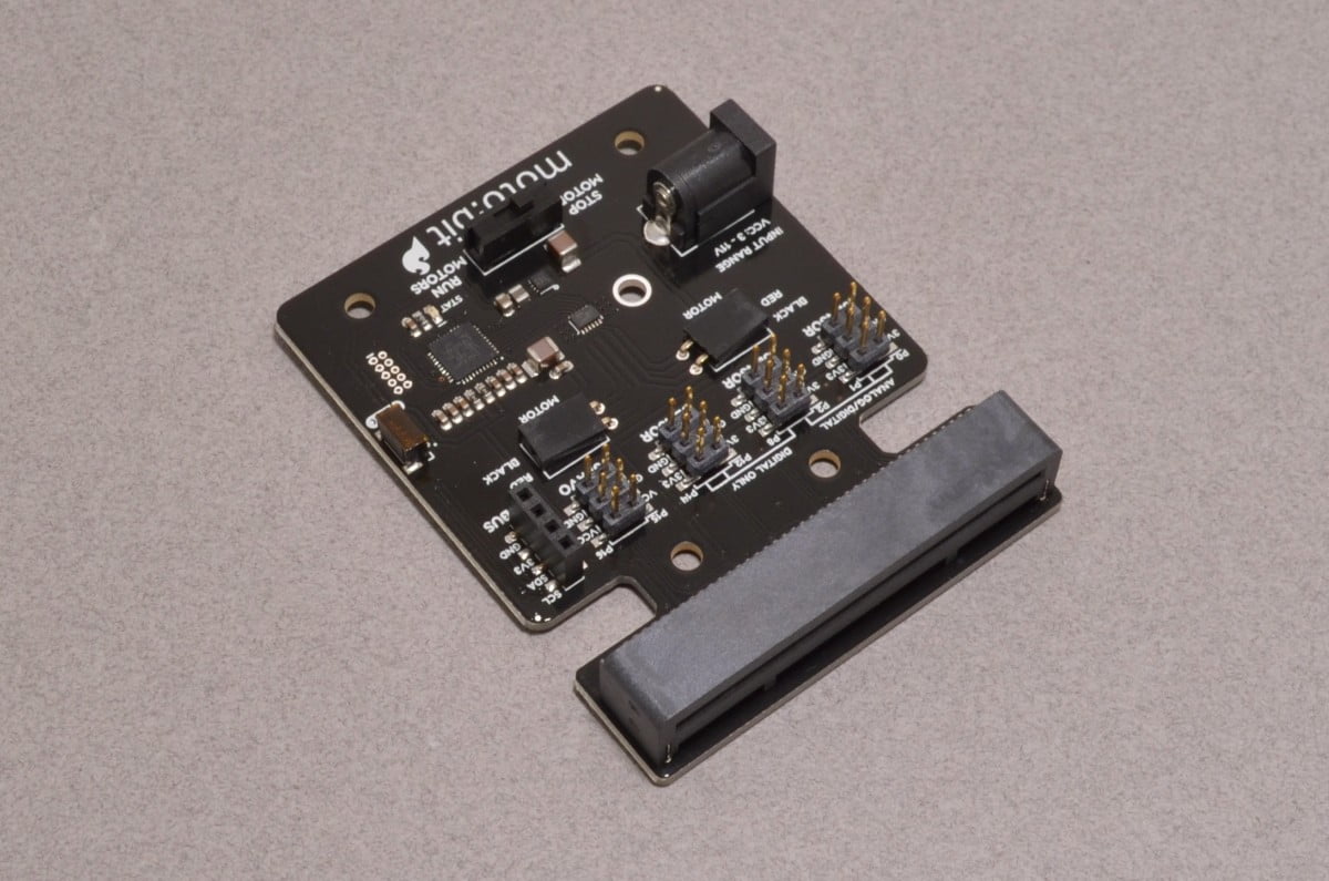 SparkFun moto:bit - micro:bit Carrier Board (Qwiic)