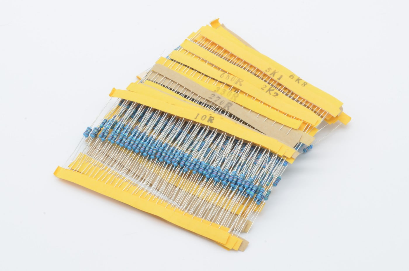 Assorted Resistor Kit - 600 Pieces