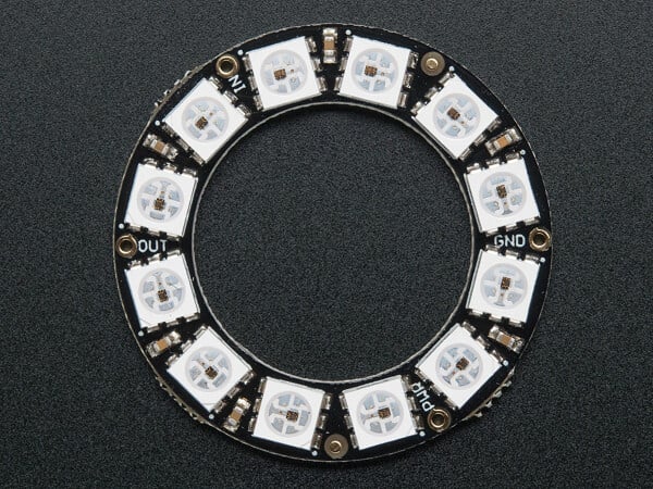 Adafruit NeoPixel Ring - 12 x 5050 RGB LED con driver integrati