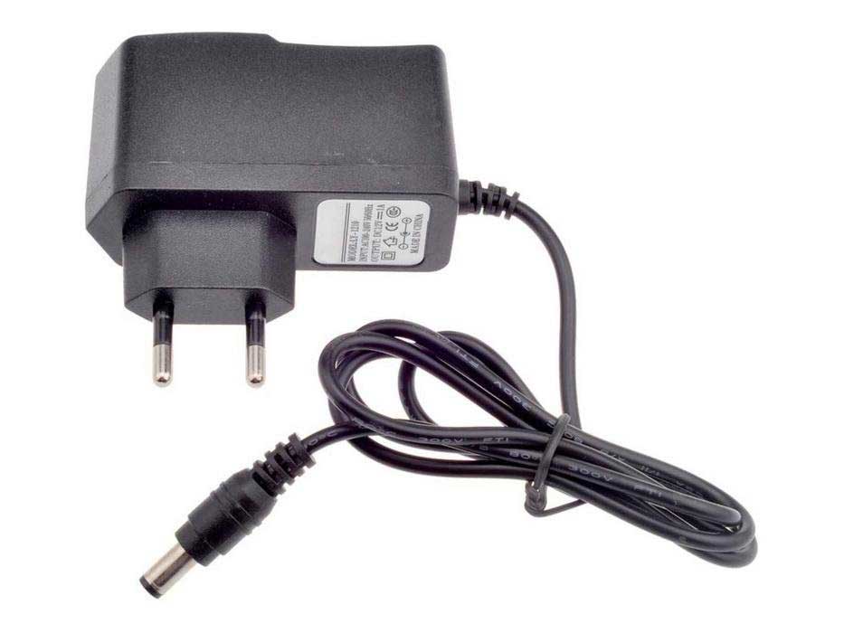 Arduino Uno wandadapter - 12V 2A voeding DC-barrel