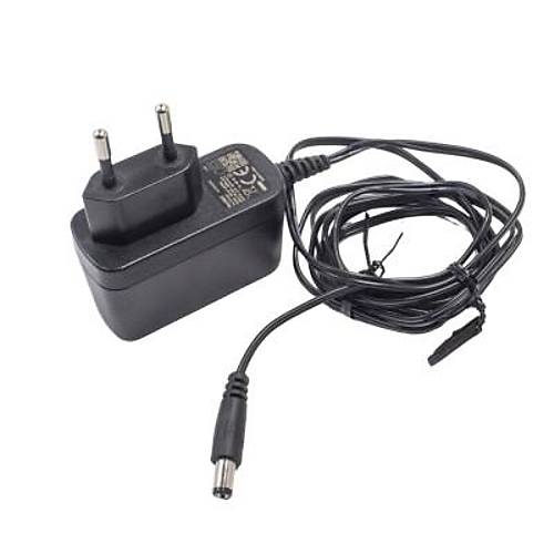 NetBit 12V 0.7A Adaptör