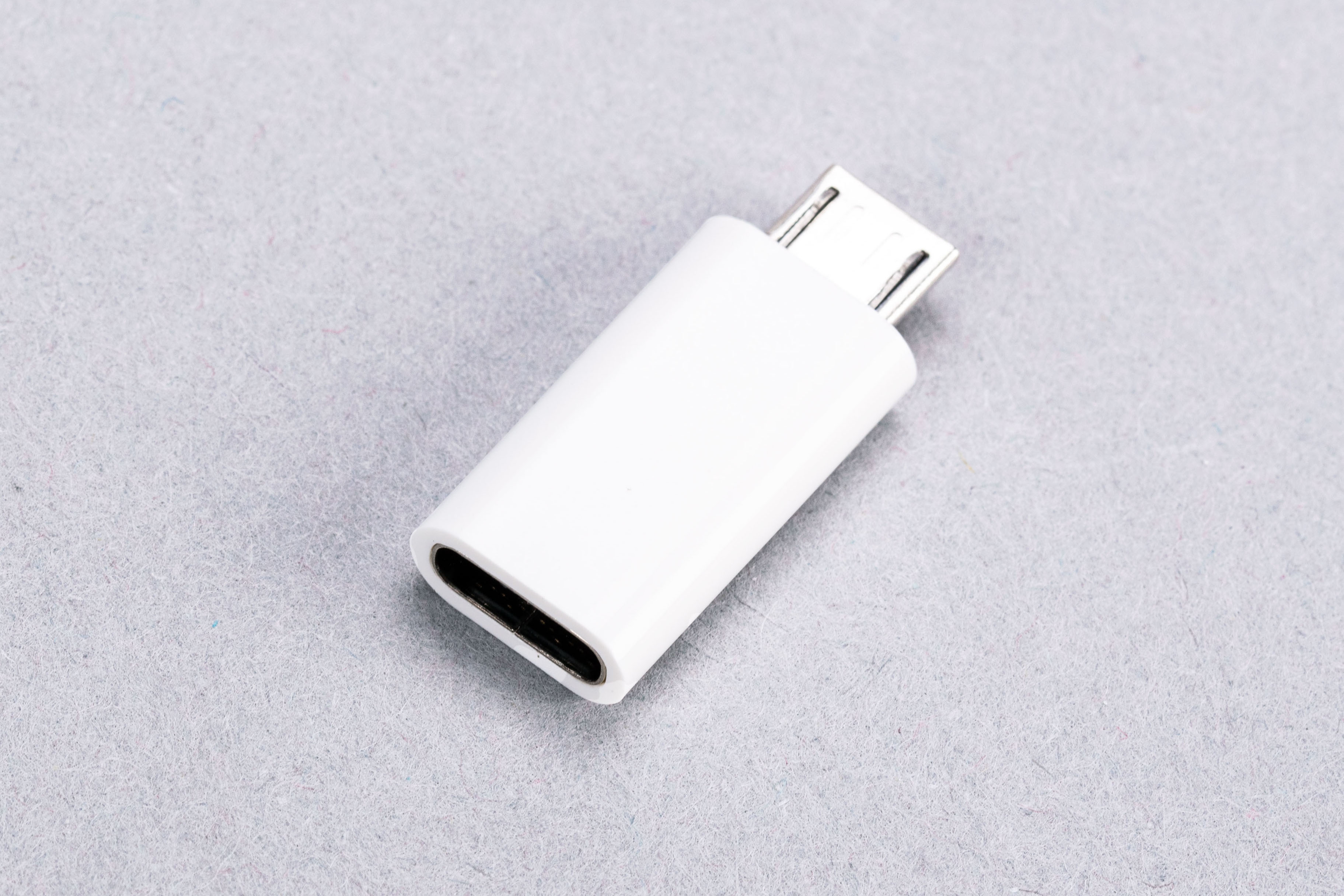 USB-C Female naar Micro-B Male Adapter - Wit