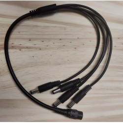 Multiprise jack alimentation 1 femelle vers 4 males