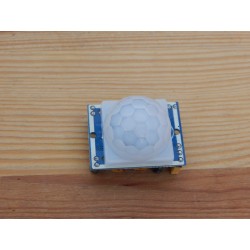 Capteur de mouvement infra rouge PIR HC-SR501