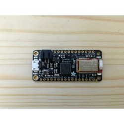 Adafruit Feather M0 Bluefruit LE