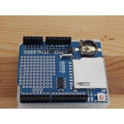 Shield datalogger arduino