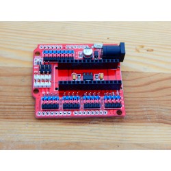 Shield compatible avec Arduino Nano