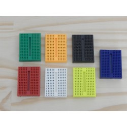 Petite breadboard 170 points