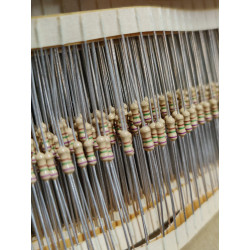 Resistances 750 Ohm, 5%, 0,25W
