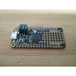 Adafruit Feather 32u4 Basic Proto
