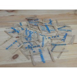 Assortiment de 300 résistances