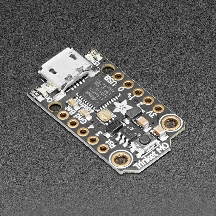 Adafruit Trinket M0 - for use with CircuitPython & Arduino IDE