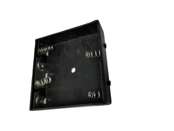 4 x AA Plastic Case Battery Holder Black