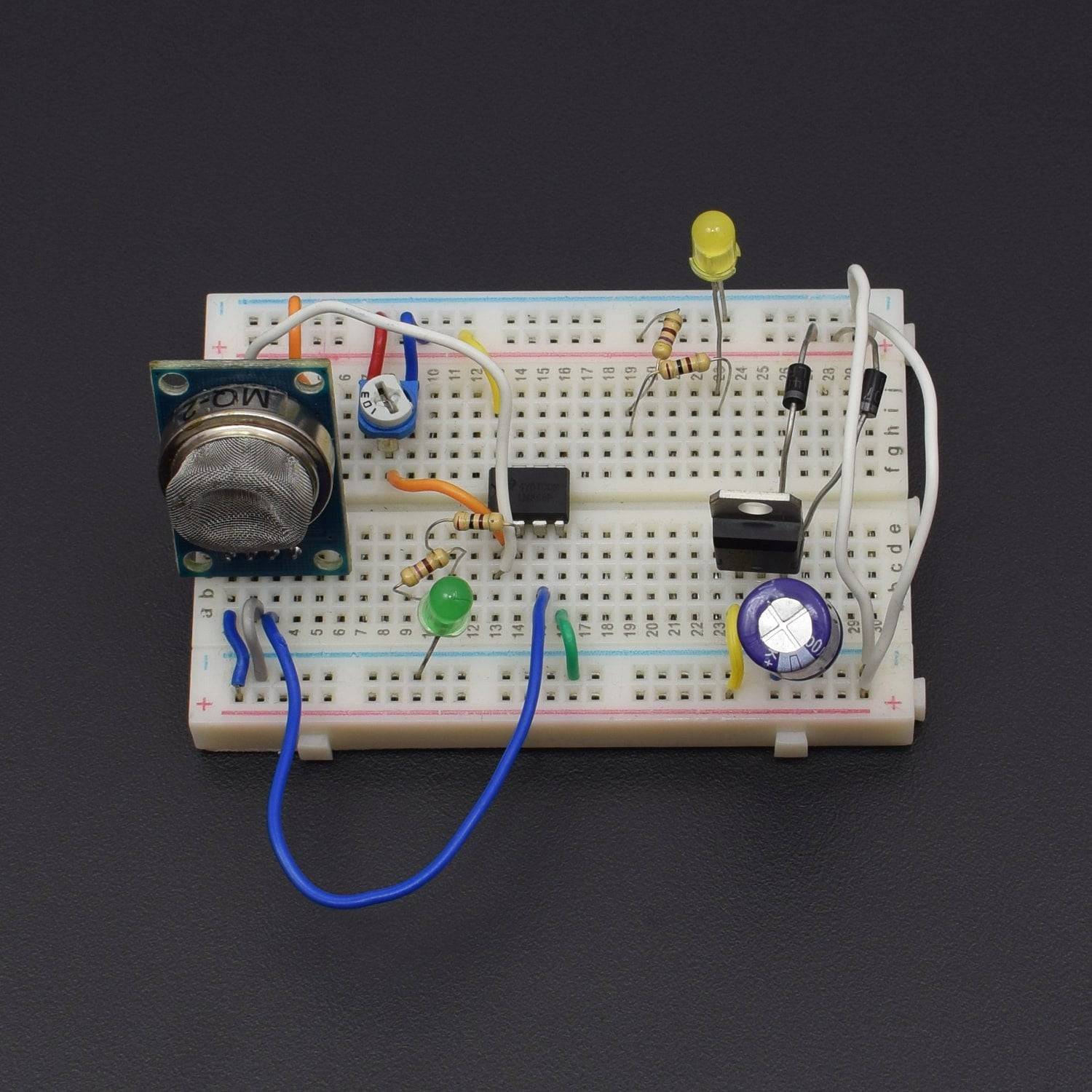 Make a Fire Alarm Circuit using MQ-2 Gas Sensor - KT857