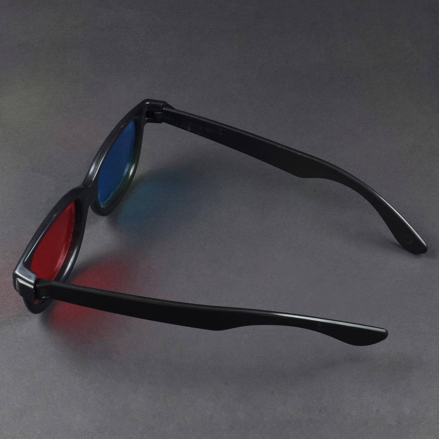 3D Glasses Direct-3D Glasses - 3D Vision Ultimate Anaglyph 3D Glasses Made To Fit Over Prescription Glasses -RS088