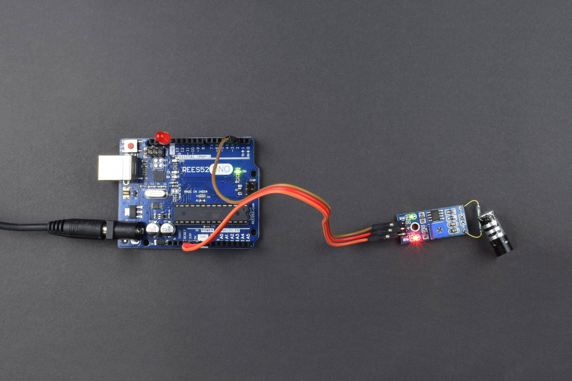 Turn on and off the Led using Magnetic Reed Sensor interfacing with Arduino Uno - KT831