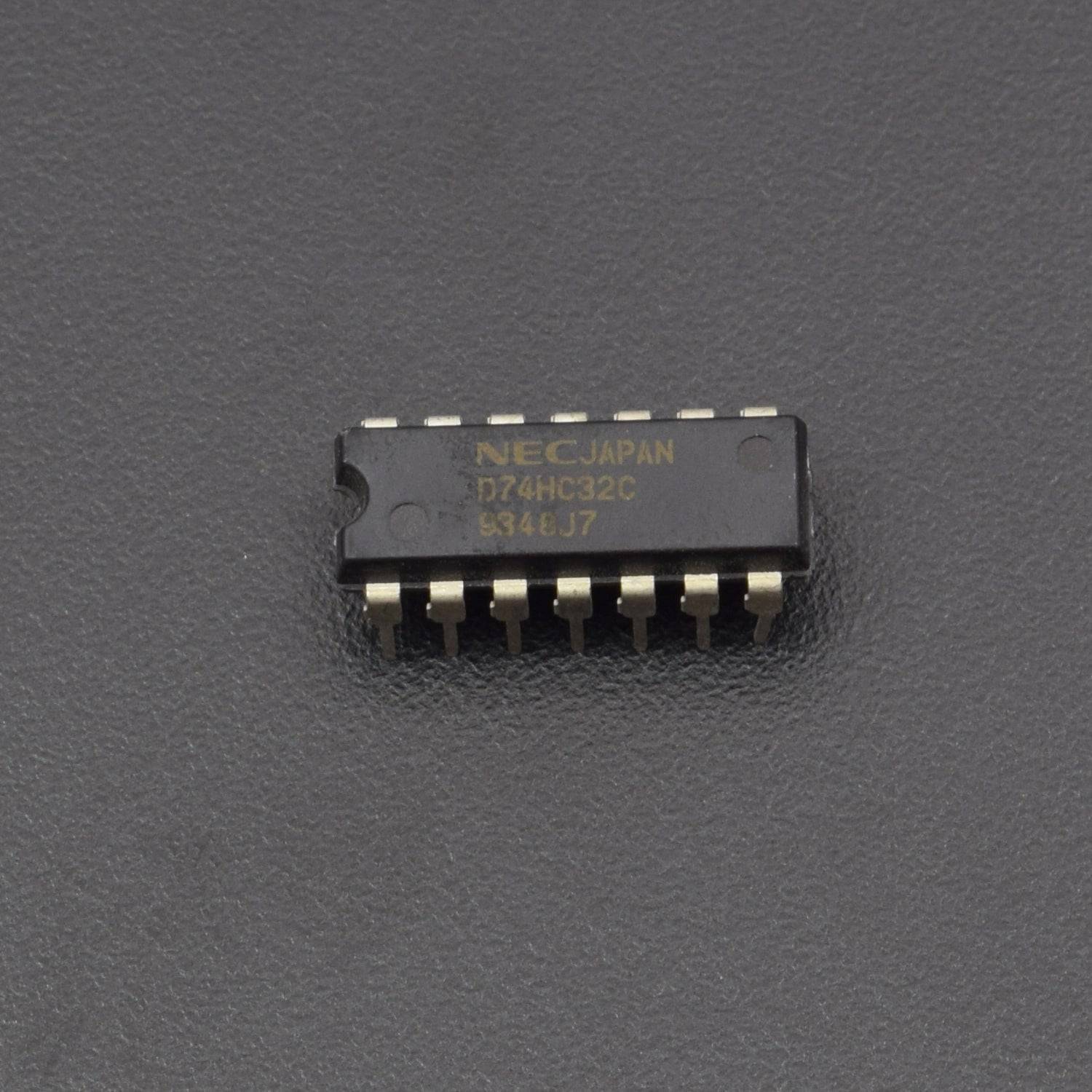 7432 Quad OR Logic Gate IC - RS152