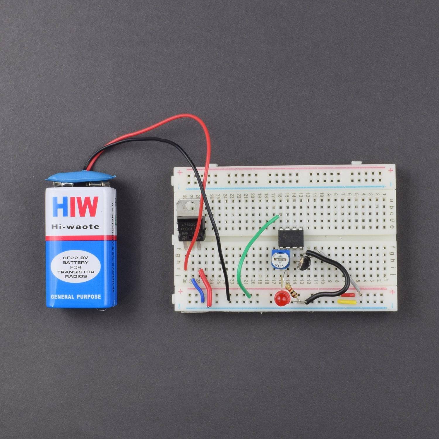 Glow an led by Sensing temperature using LM35 - KT828