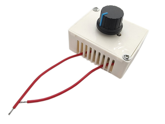 Regulator napięcia ściemniacz 230V 500W w obudowie