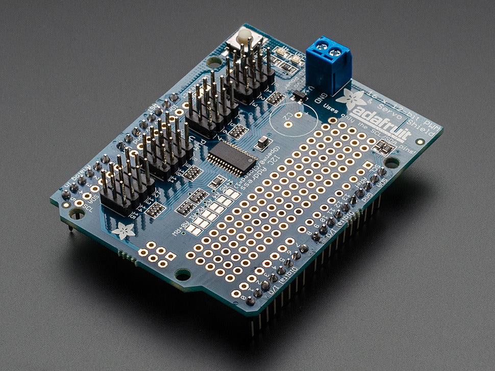 Adafruit I2C接続16チャンネル12ビットPWM/サーボ シールド