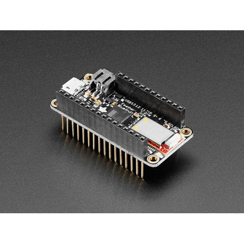 Adafruit Feather 32u4 Bluefruit LE（ピンソケット実装済）