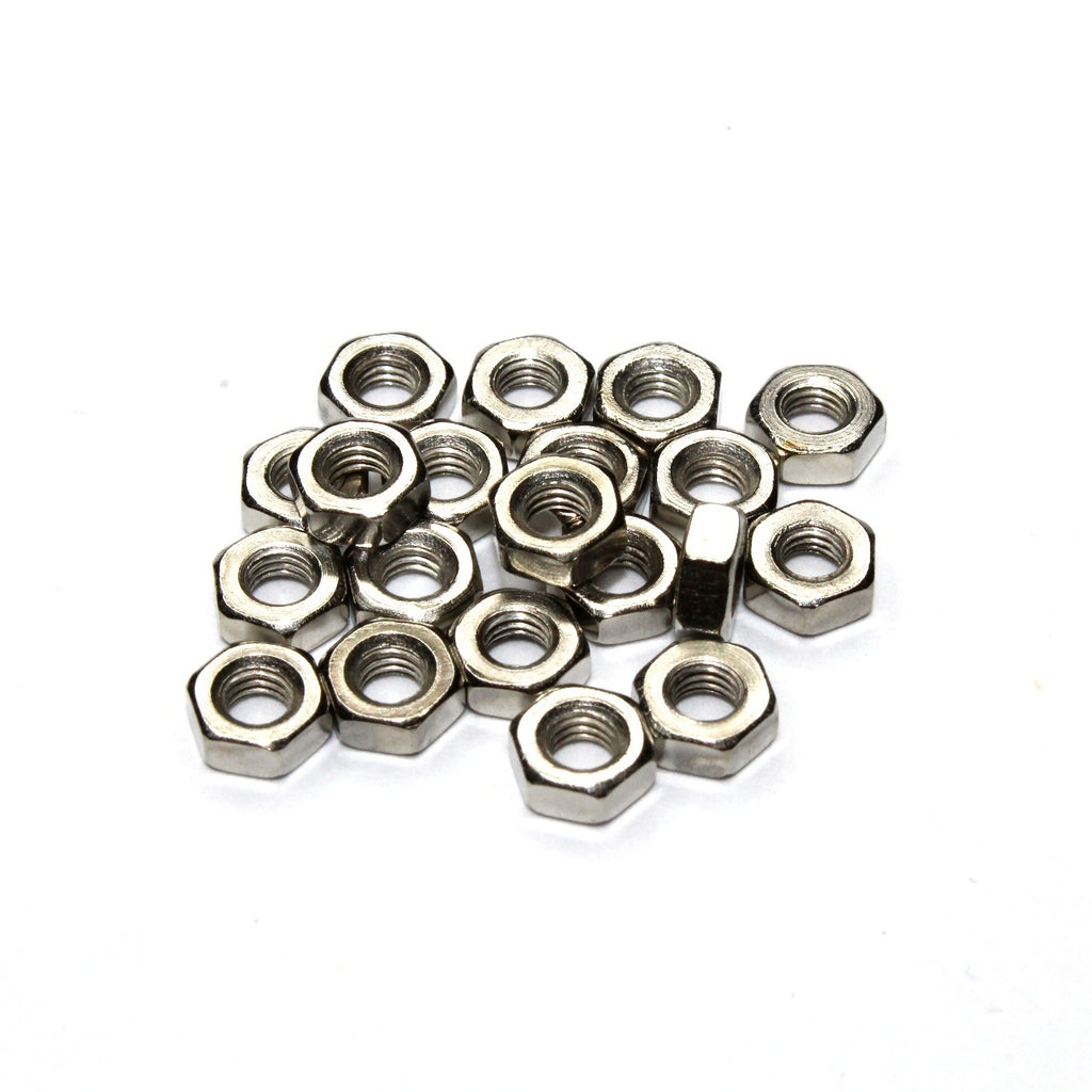Paquete con 20 tuercas M3