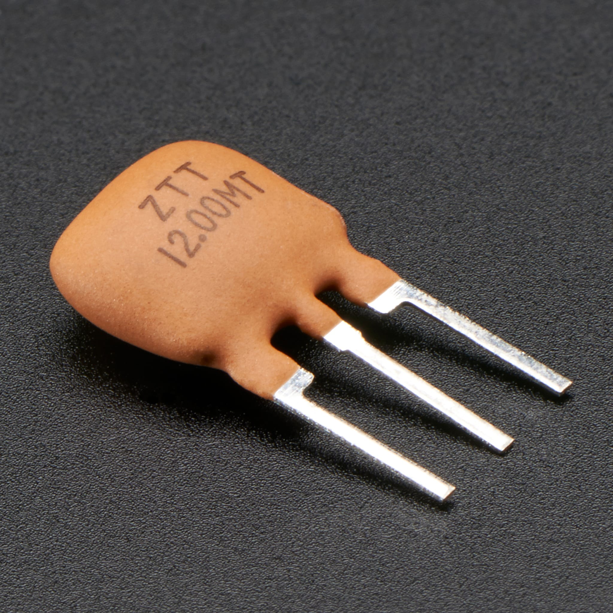 12 MHz Ceramic Resonator / Oscillator