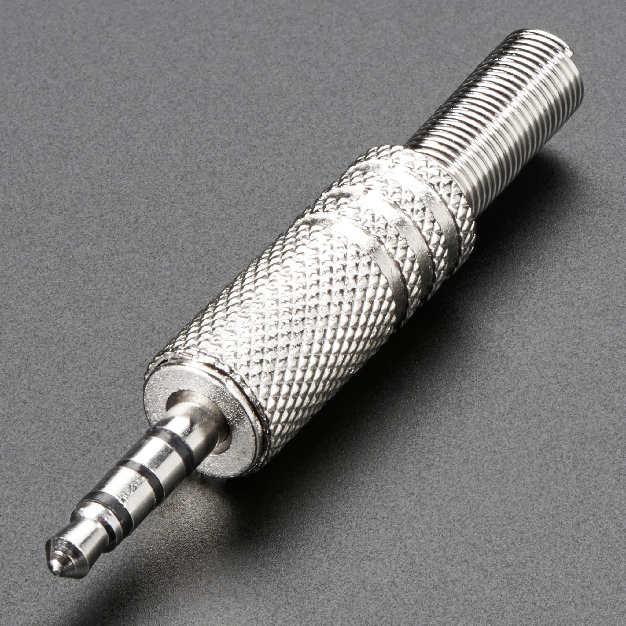 3.5mm (1/8") DIY 4-Pole (TRRS) Plug
